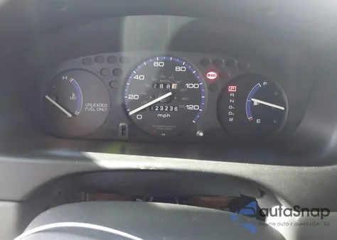 1996 Honda Civic Dx z USA, uszkodzony, nr VIN 1HGEJ6222TL065795